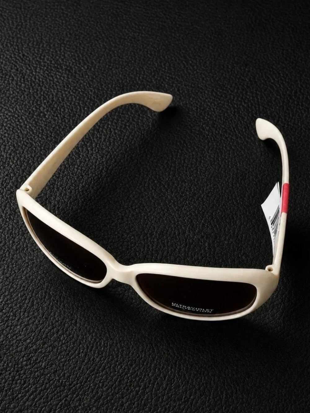 Cream Color Fashion Sunglasses Palm Springs Cancun Bahamas Vacation NEW RETRO